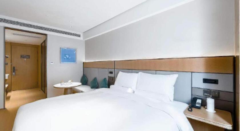 Hotel Ji Zhangjiang Sunyao Road Commercial Square 3*